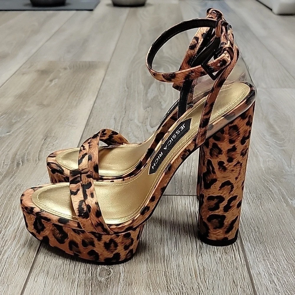 Jessica Rich Size 5.5/36 Leopard Print Platform Strappy Heels NEW